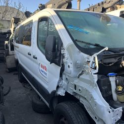 Ford Transit Van 250 For Parts