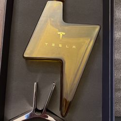 Tesla Decanter