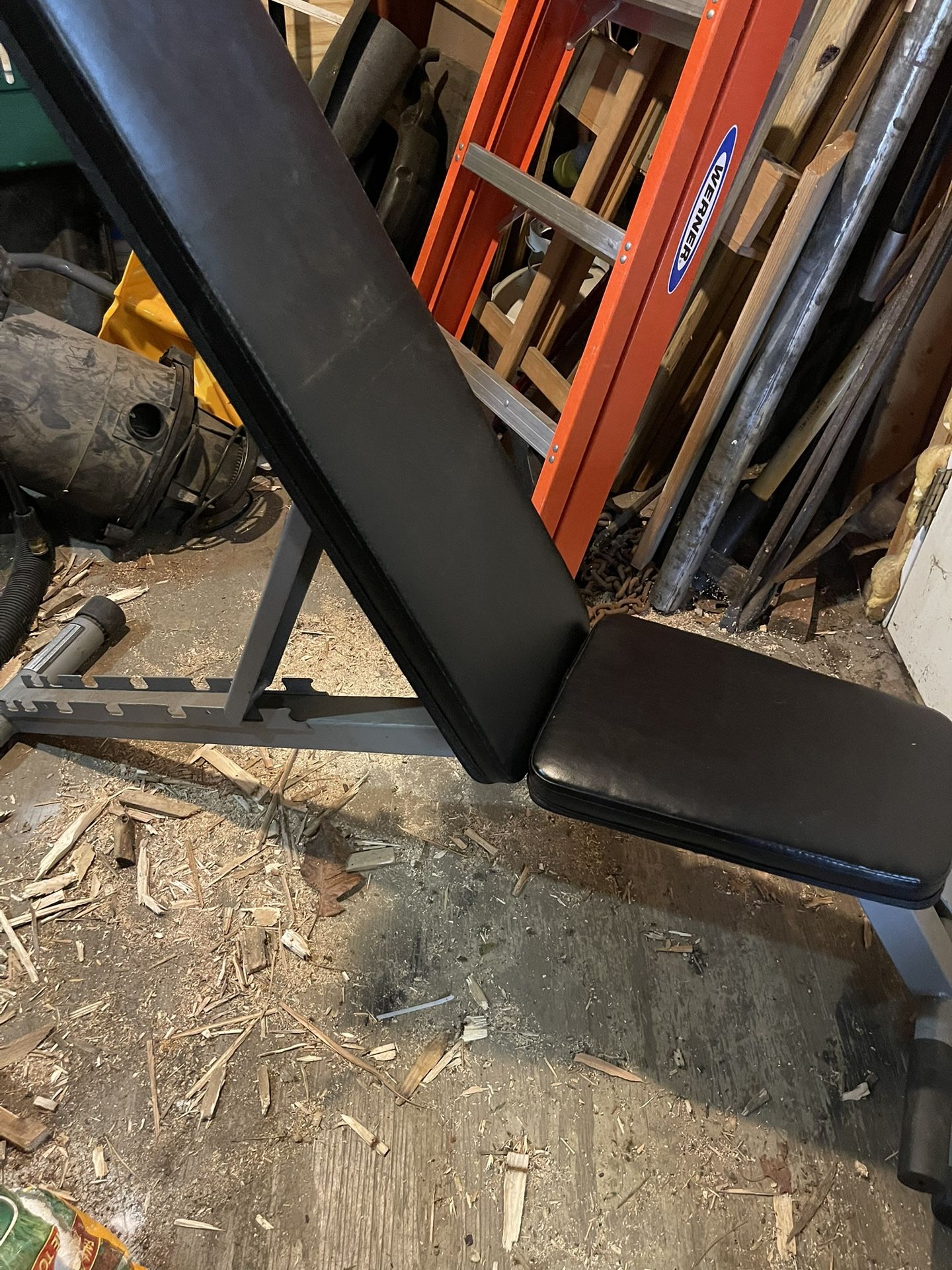 Weight Bench