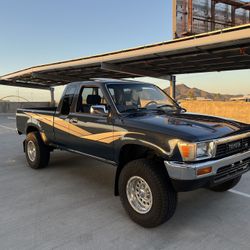 1989 Toyota Pick-Up