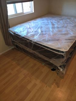 Breand new bed.