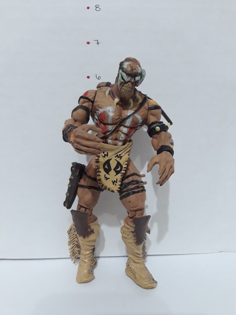 ACTION FIGURE