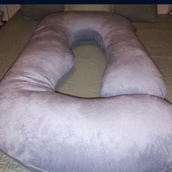 Free Pregnancy Pillow 