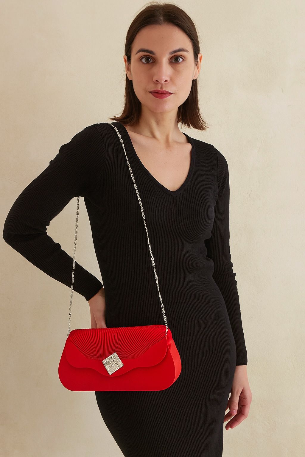 Kendal & James Modern Red Satin Evening Shoulder Bag Rhinestone Clasp NWT, 8x4”