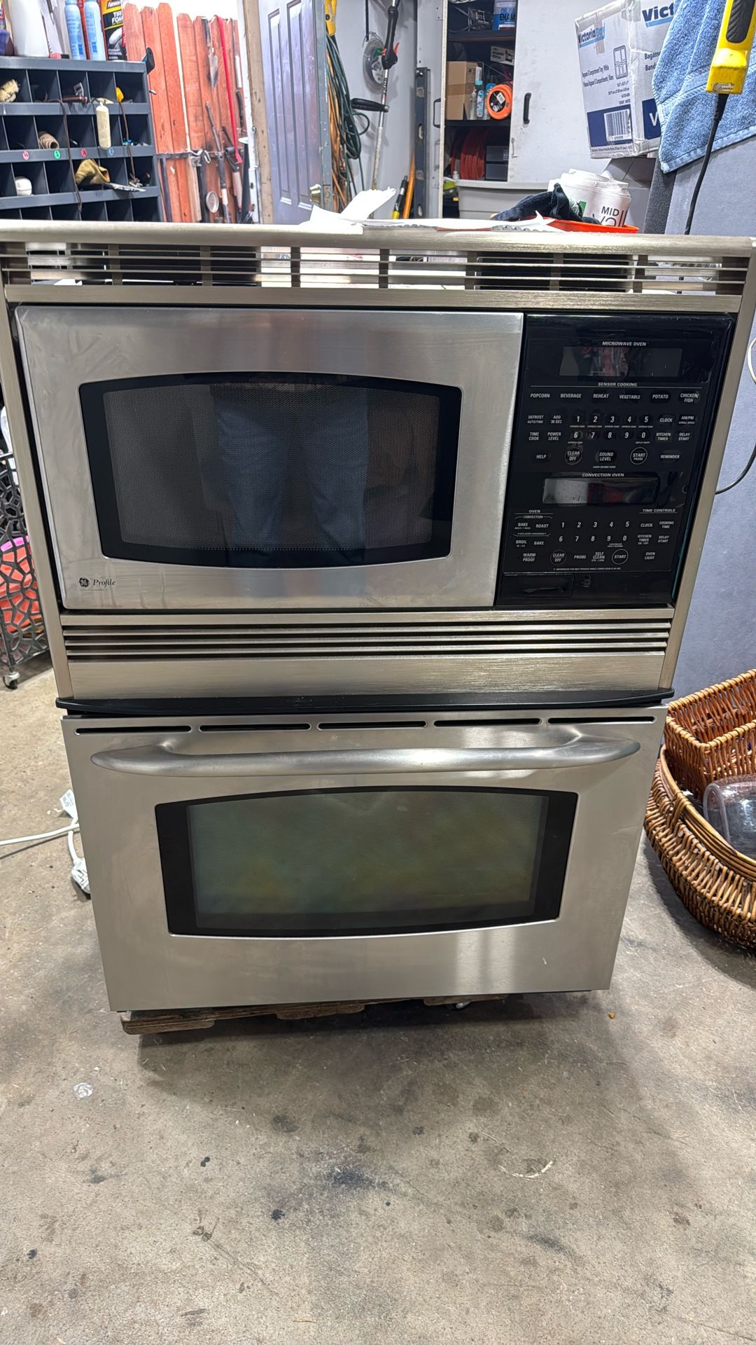 In Wall Oven And Microwave