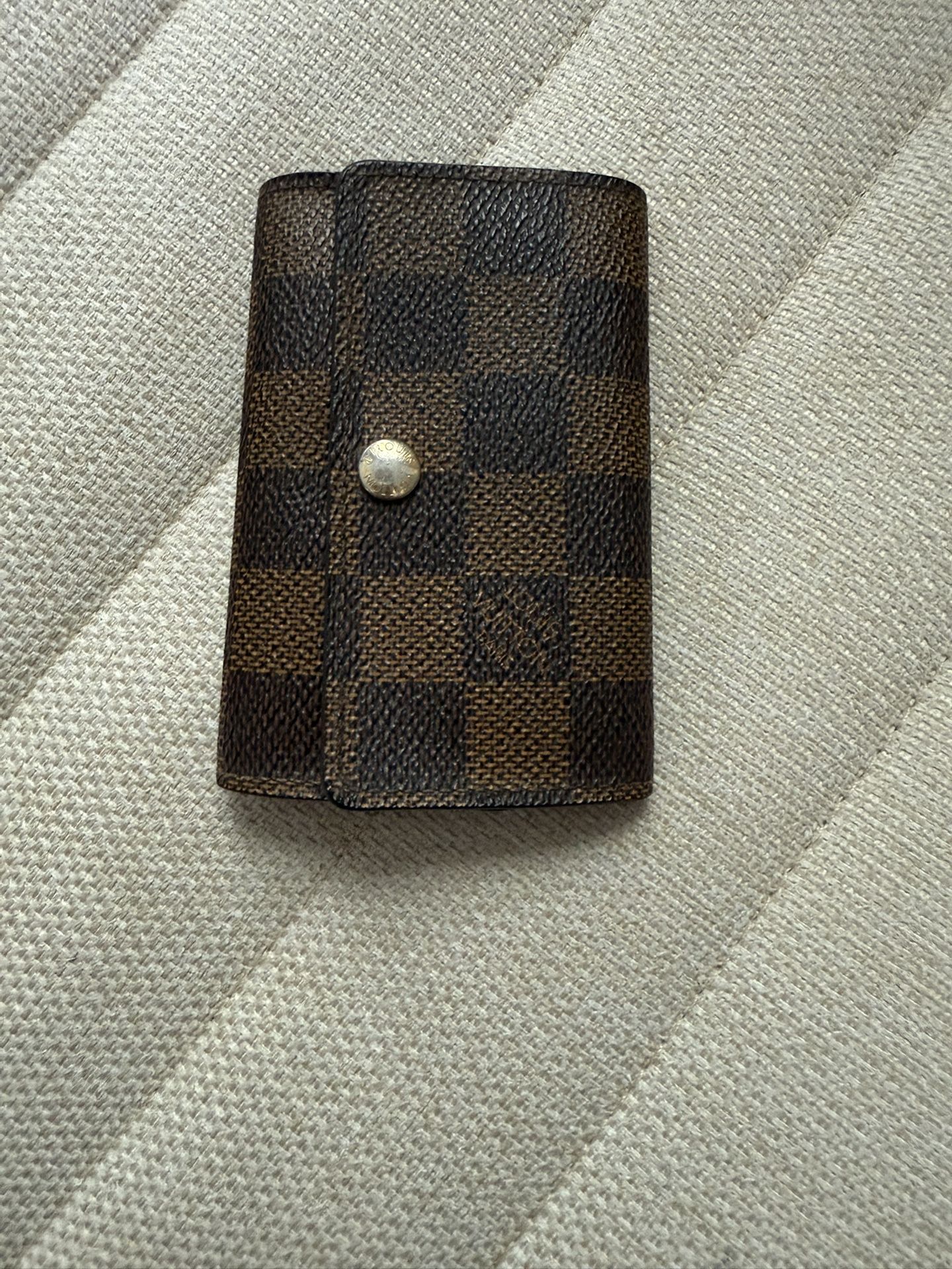 Louis Vuitton Key Holder 