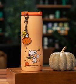 Snoopy cup