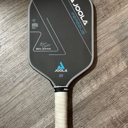 Ben John’s Joola Paddle Perseus Lightly used 