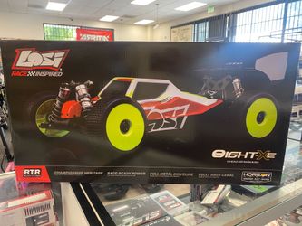 Losi 8IGHT-XE 1/8 4WD Racing Buggy.