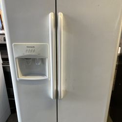 Frigidaire Side By Side Refrigerator 