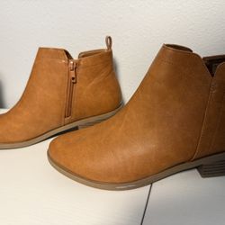 new size 8 women. 15$