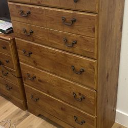 5-Drawer Dresser