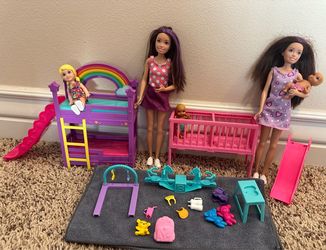 Barbie Babysitter Daycare Playset Lot - 5 Dolls, Bunk Bed, Crib & Accessories