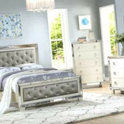 Tufted Brand New Queen Bed