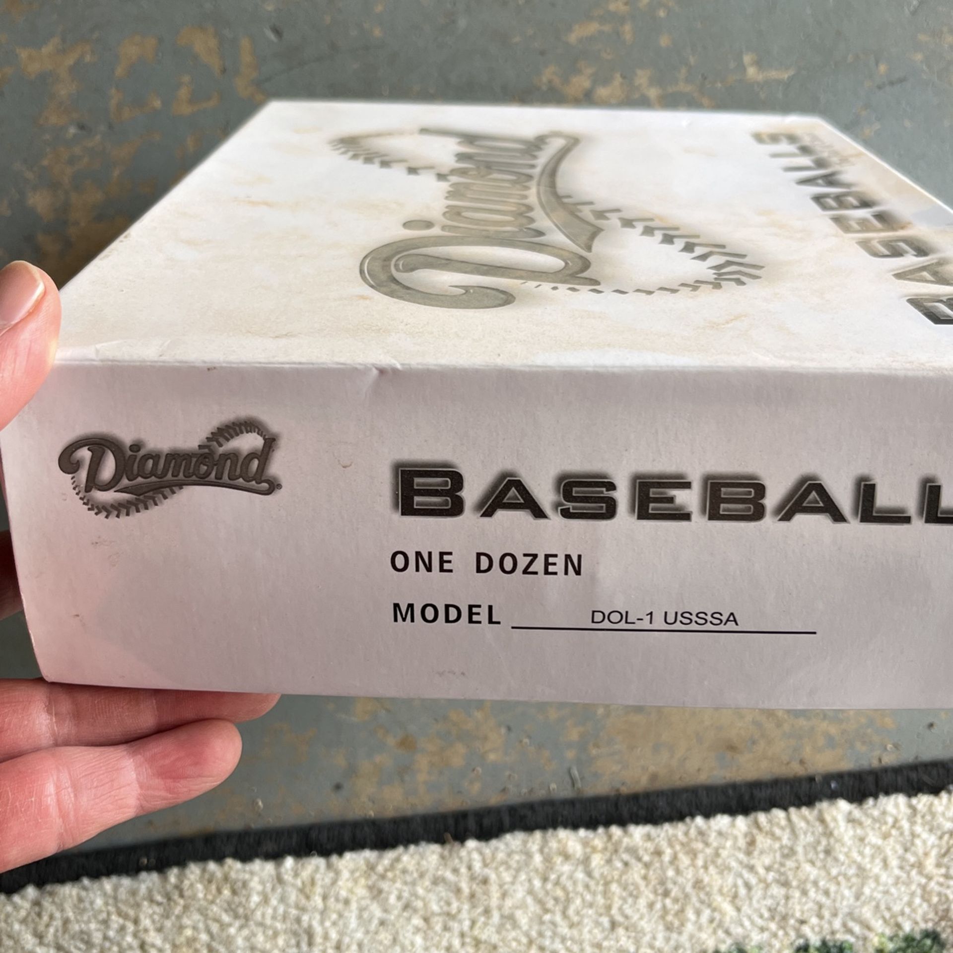 Dozen Diamond USSSA Regulation Baseball 