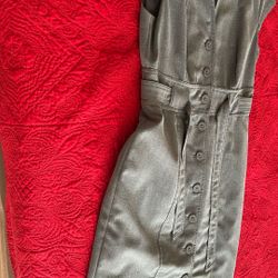 Elegant Cloth For Professional Working Ladies