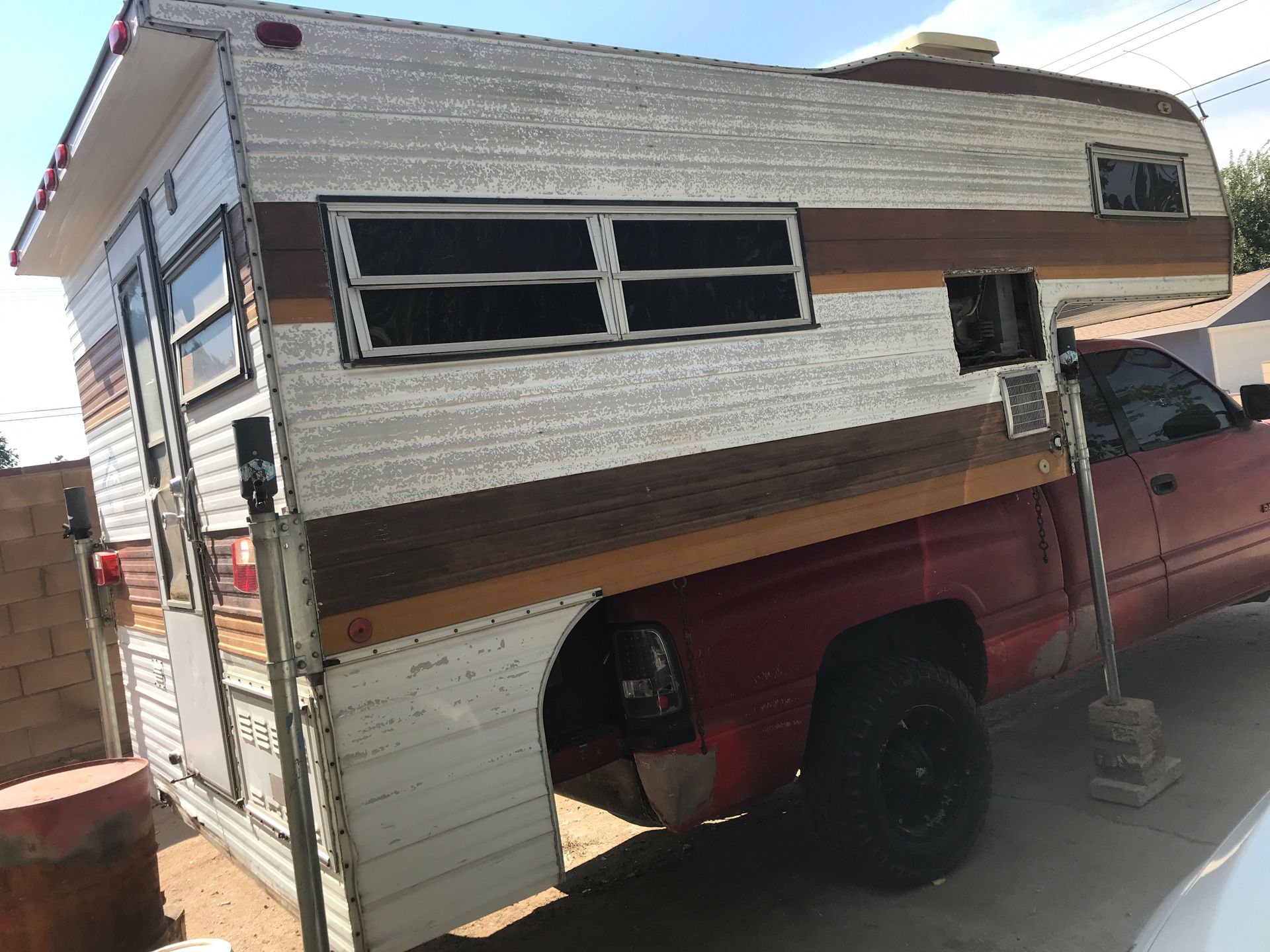 Truck camper