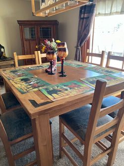 Rustic Pine Dining Table and Chairs