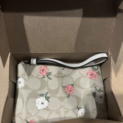 Coach Wrist Wallet ONLY (Solo)