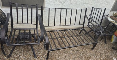 $1200  ARIZONA IRON PATIO SET IN GREAT CONDITION JUST NEEDS CUSHIONS