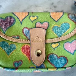 Dooney & Bourke Pouch 