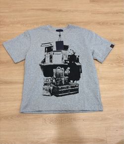LV T-shirt