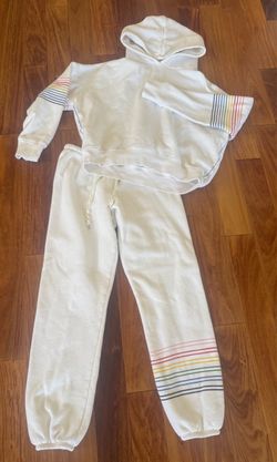 Sundry white sweat pants jacket set