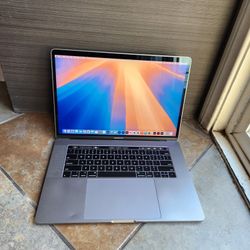 MacBook Pro 15" i9 16GB RAM 500gb SSD | Adobe, Final Cut, Logic, Office |Best Offer