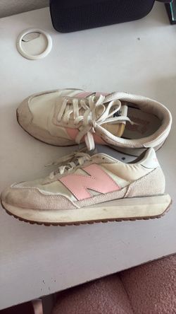 New balance shoes