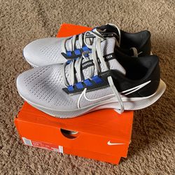 Nike Air Zoom Pegasus38, Size 10