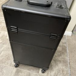 Make Up Rolling Storage 