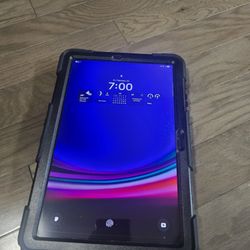 Tablet samsung tab s9 plus With Rugged Case And Screen Protector 