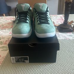 Kobe IV Protro Girl Dad 