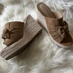 NEW Brown Suede Wedges Espadrilles 7.5-8