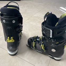 Salomon Ski Boots 