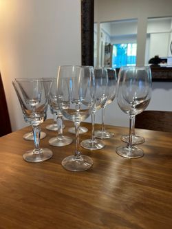 10 Wine Glasses