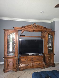 Luxury Solid Wood Adjustable Entertainment Center