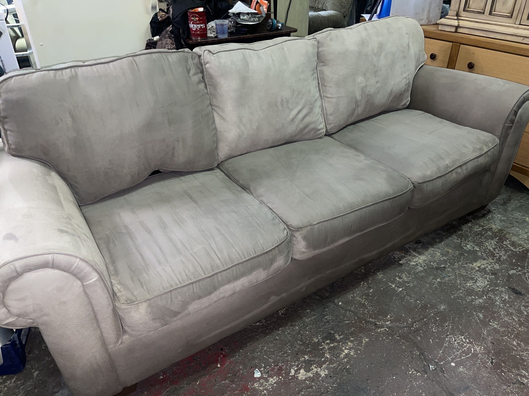 ASHLEY HOMESTORES RECLINING SOFA