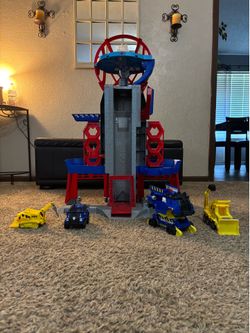 PAW Patrol My Size Lookout Tower Playset + 4 Vehicles – Good Condition