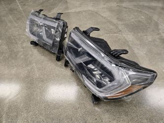 Genuine TOYOTA Tundra / Sequoia LED Headlights