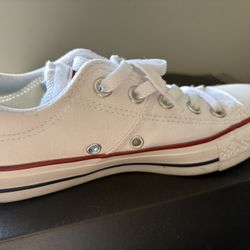 Size 6 Converse 