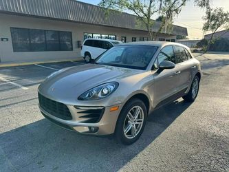 2016 Porsche Macan