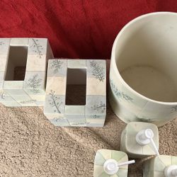 Ceramic Bathroom Set
