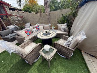 Patio Furniture set new in the box