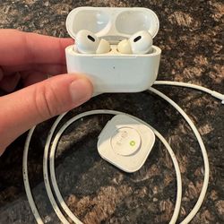 Used AirPods Pro (2nd Generation)