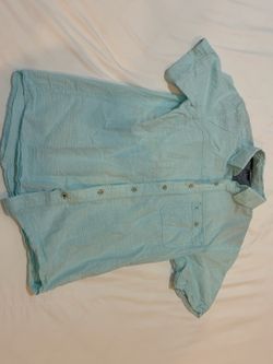 IZOD Saltwater Aqua Striped Short-Sleeve Button-Up Shirt – Small