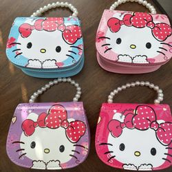 Hello Kitty Purse
