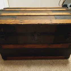 Antique Storage Chest 