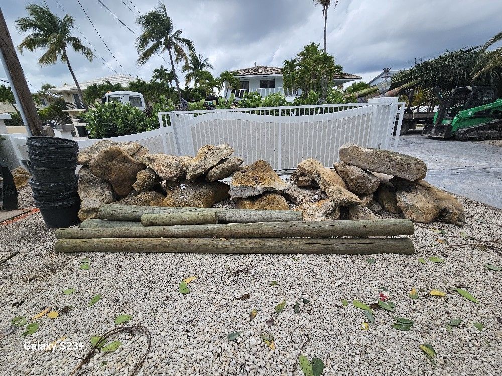 Cap Rocks for Sale in Miami, FL - OfferUp