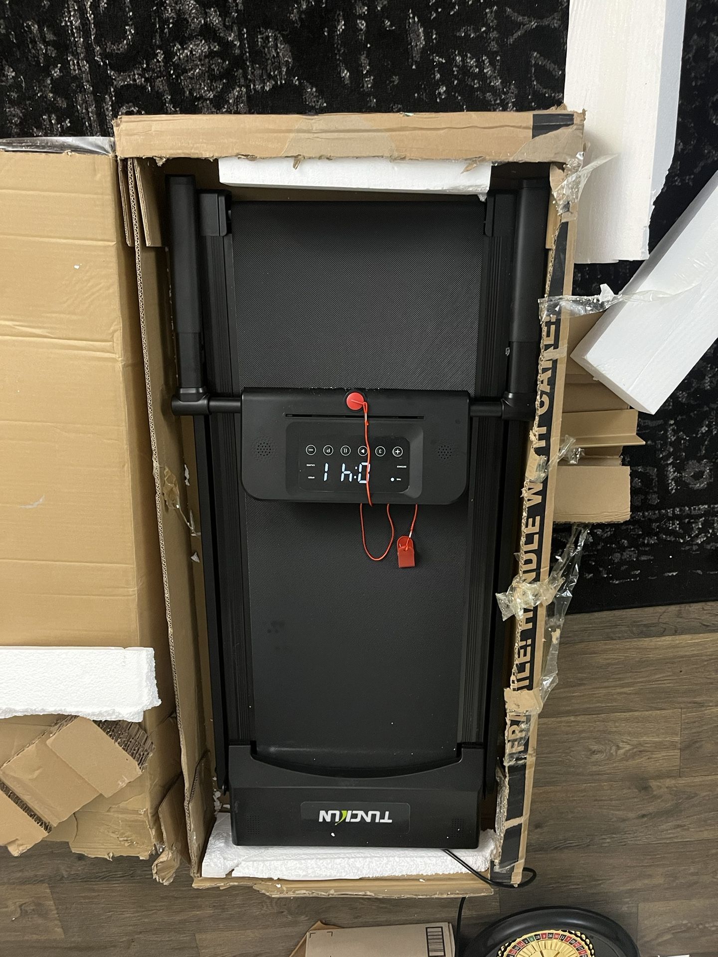 Tunckun Treadmill